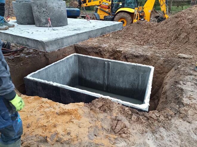 Usazování jímek - novostavba